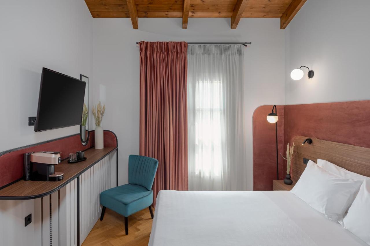 Naiades The Residence Ioannina Castle المظهر الخارجي الصورة